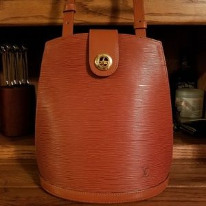 Authentic Louis Vuttion EPI Cipango